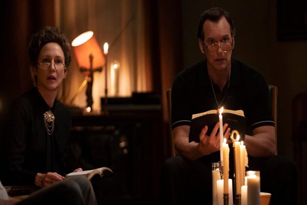 Elenco principal de Invocação do Mal 4 incluindo Patrick Wilson e Vera Farmiga